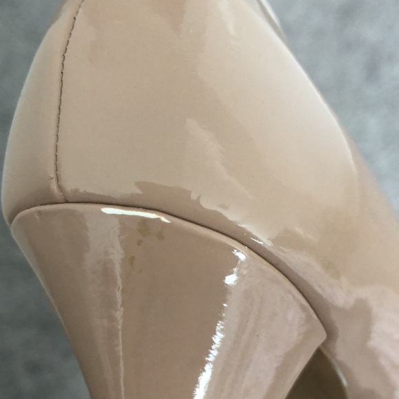 Nude high heels - Picture 5 of 6